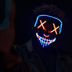 Děsivá LED světelná maska